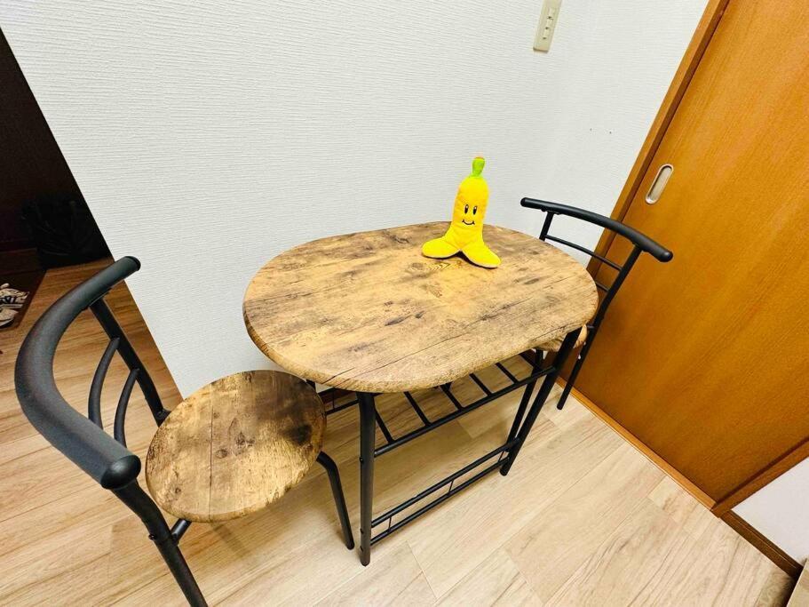 Appartement 3-2,黒門市場まで30秒!の激近道頓堀徒歩6分!難波駅徒歩7分!通天閣徒歩9分!人気観光エリアへもすぐ! *