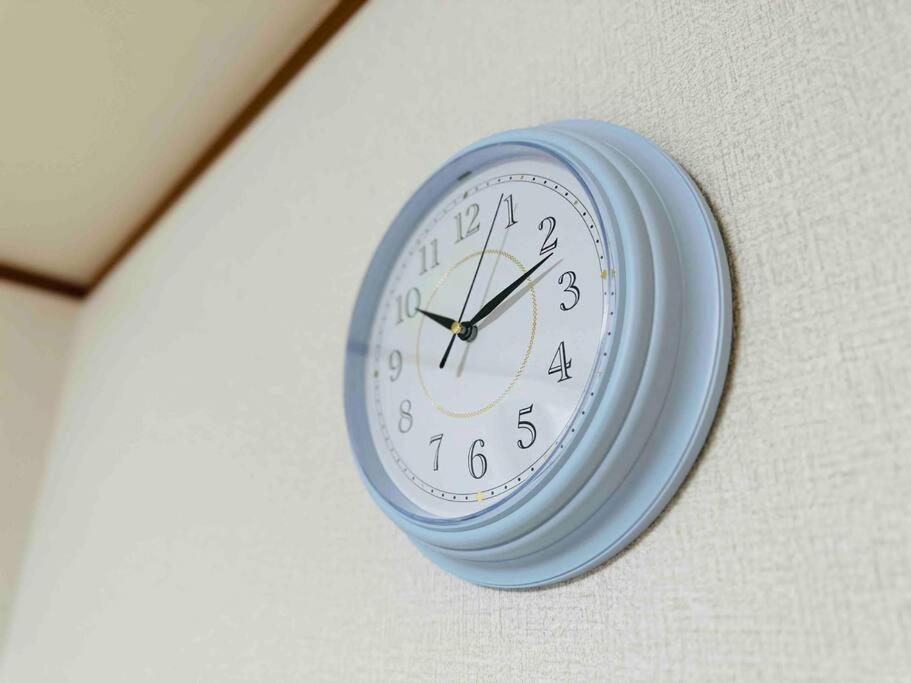 Apartment 3-2,黒門市場まで30秒!の激近道頓堀徒歩6分!難波駅徒歩7分!通天閣徒歩9分!人気観光エリアへもすぐ! *