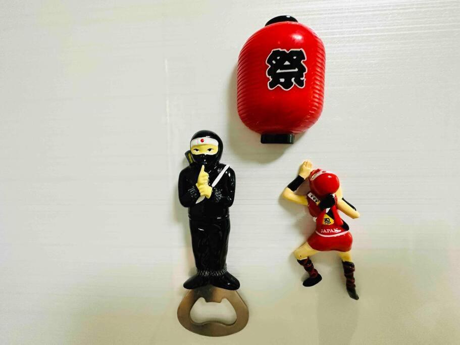 3-2,黒門市場まで30秒!の激近道頓堀徒歩6分!難波駅徒歩7分!通天閣徒歩9分!人気観光エリアへもすぐ! * 大阪
